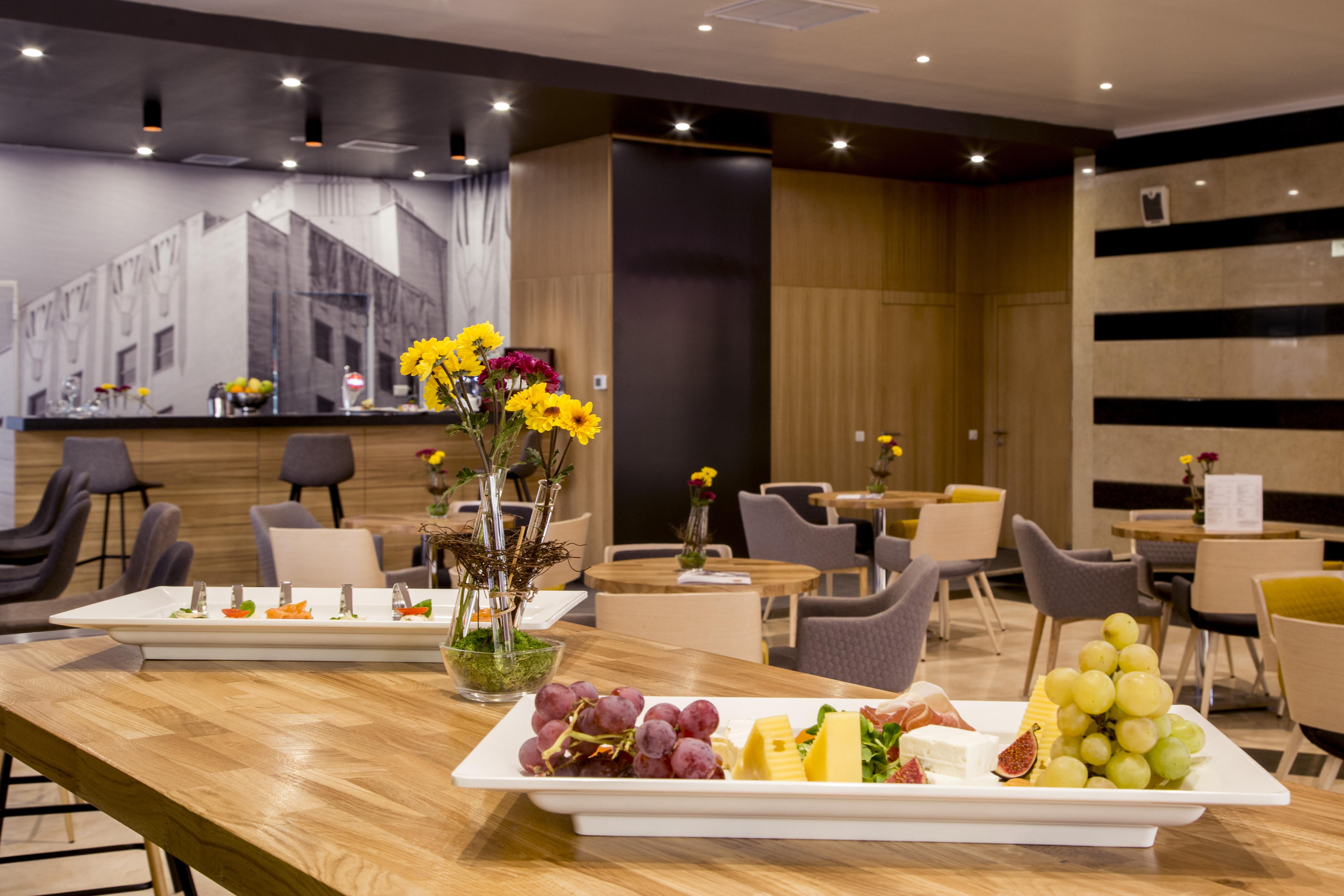 Mercure Bucharest Unirii Exterior foto